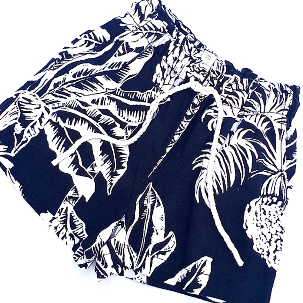H&M Linen Shorts